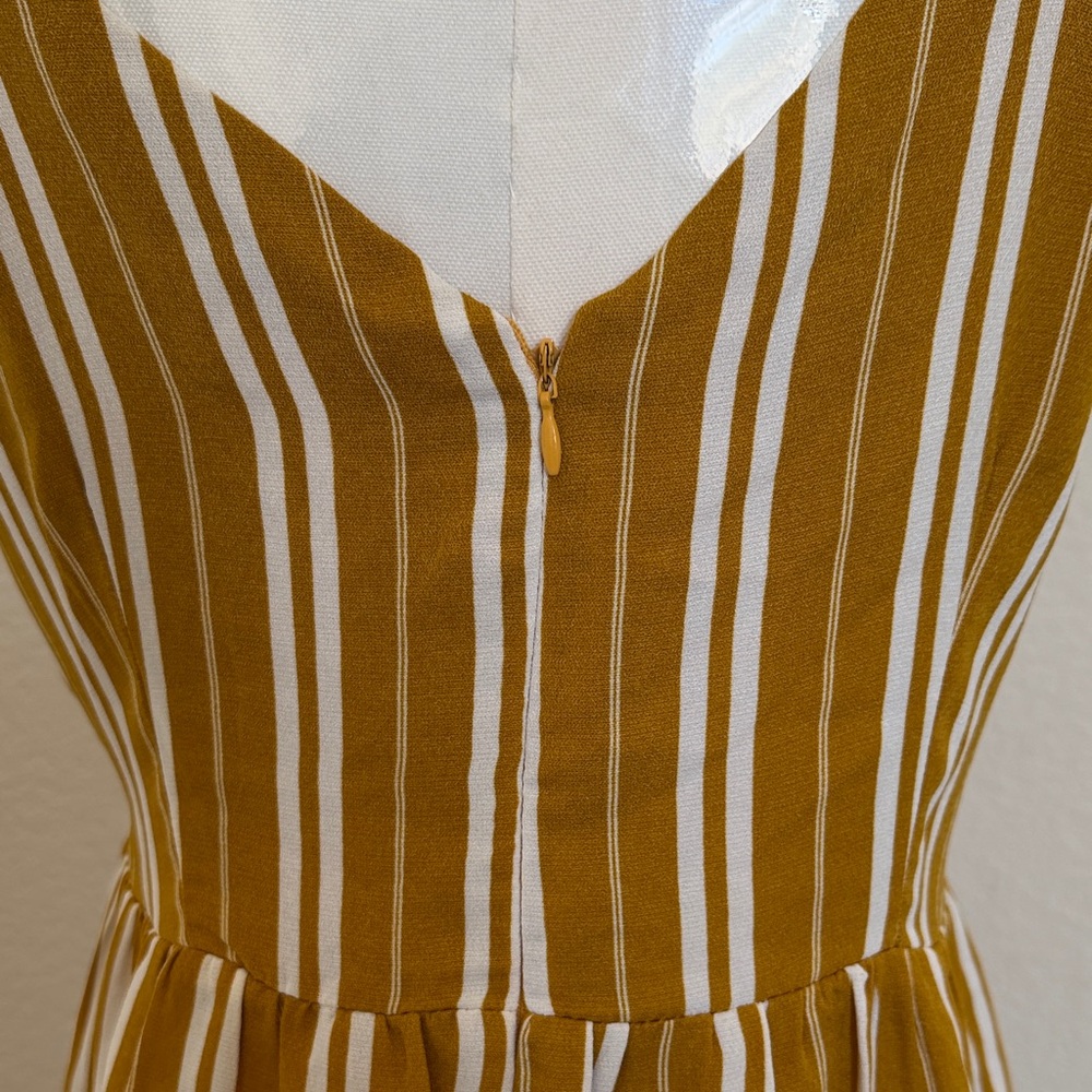 Every Striped Mustard Yellow mock Wrap Dress Size L - Picture 4 of 11